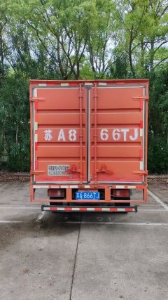 SINOTRUK HOWO Light Duty Truck Commander 120 hp 4X2 4.15 m - фото 4
