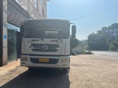 Dongfeng Duolika D9 180 hp 4X2 7.75 m - фото 1