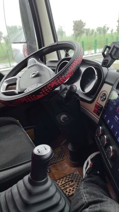 Dongfeng X3 290 hp 6X2 7.8 m - фото 5
