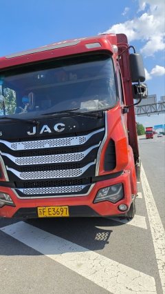 JAC Gallop GAC Higer K5 220 hp 4X2 5.8 m - фото 2