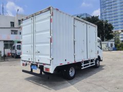 Qingling Isuzu KV100 115 hp 4X2 4.17 m - фото 7