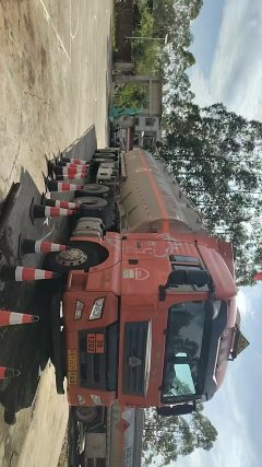 Sinotruk Sitrak C7H 440 hp 6X4 - фото 4