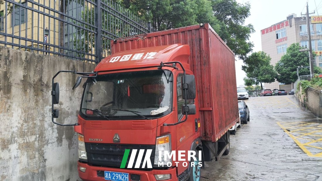 SINOTRUK HOWO Light Duty Truck Hanjiang M 140 hp 4X2 4.15 m - грузовик из Китая