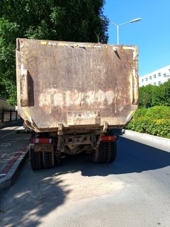 United Trucks U 380 hp 8X4 5.6 m - фото 3