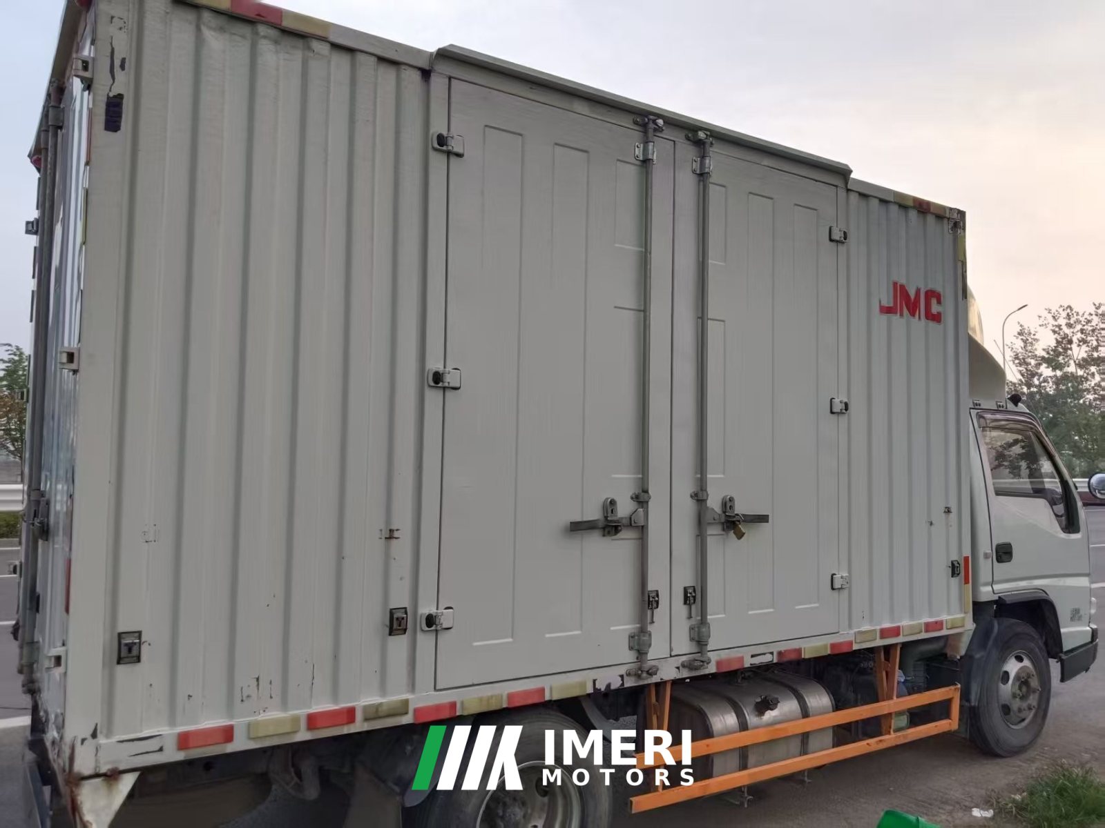 2023 JMC 127 hp 4X2 4.2 m
