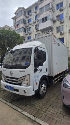 Dongfeng Duolika D5 115 hp 4X2 4.09 m - фото 1