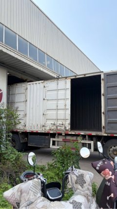 United Trucks E 270 hp 6X2 9.6 m - фото 3