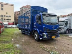 Dongfeng Liuzhou Chenglong M3 200 hp 4X2 6.8 m - фото 1