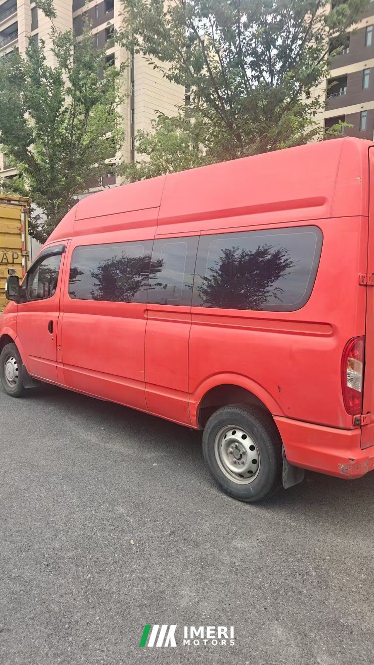 2021 Maxus V80 125 hp