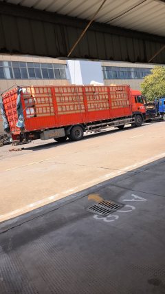 Sinotruk HOWO TX7 220 hp 4X2 9.8 m - фото 4