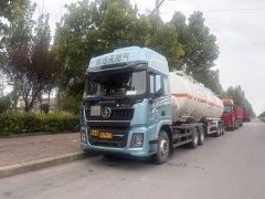 Shacman Delong X5000 530 hp 6X4 - фото 1