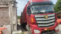 Foton Auman EST 560 hp 6X4 - фото 1