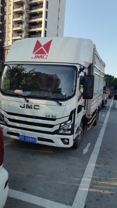 JMC + 152 hp 4X2 4.2 m - фото 2