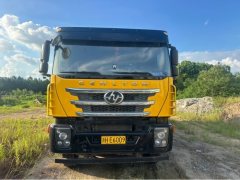 SAIC Hongyan Genlyon 420 hp 6X4 5.6 m - фото 1
