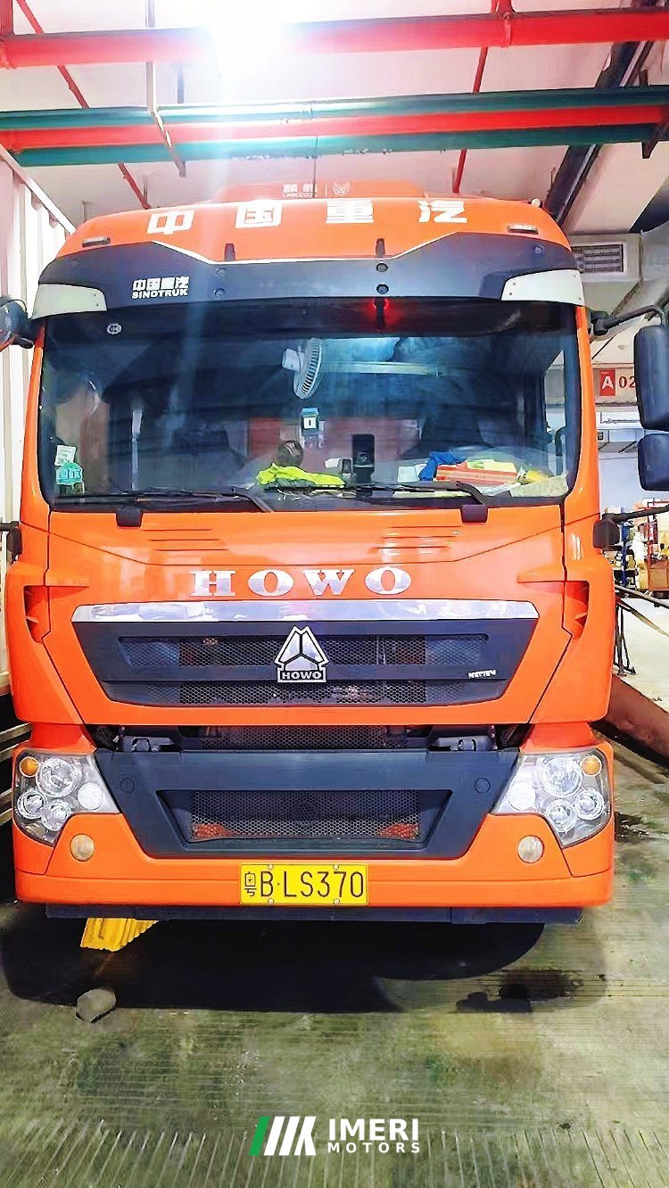 Sinotruk HOWO TX7 PRO 290 hp 4X2 9.6 m - грузовик из Китая