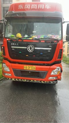 Dongfeng Tianlong VL 292 hp 6X2 9.6 m - фото 1