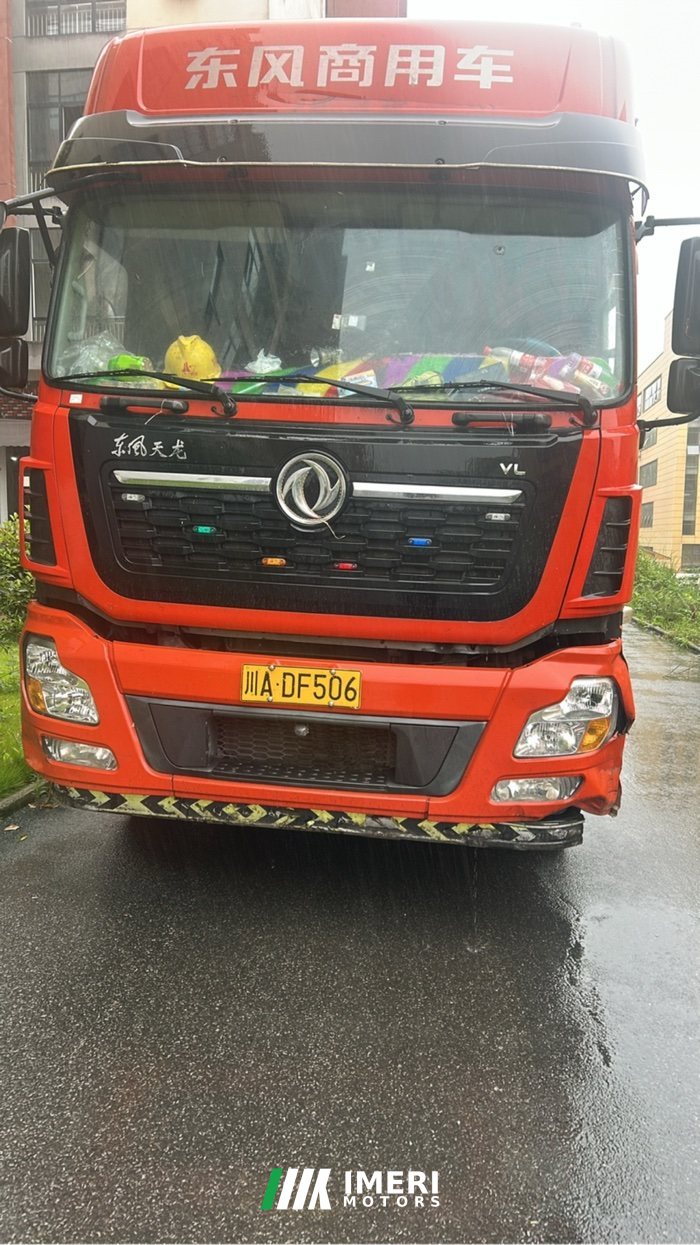 2021 Dongfeng Tianlong VL 292 hp 6X2 9.6 m
