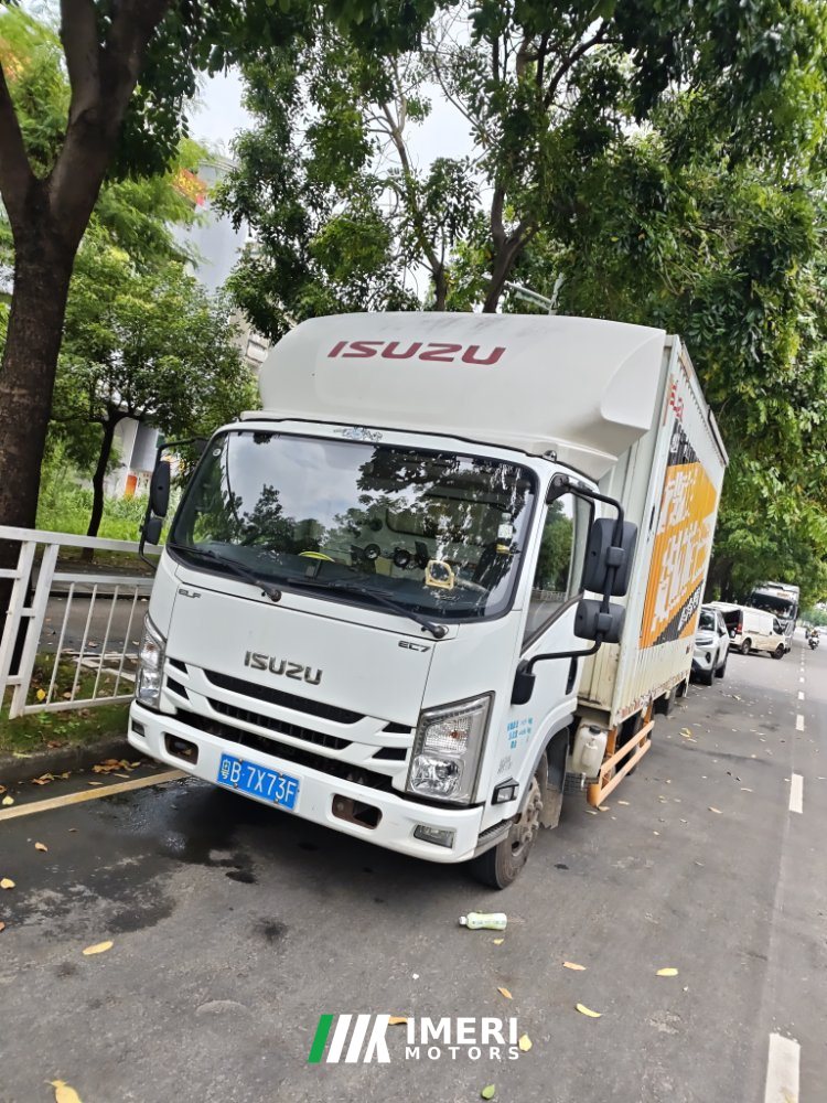 Jiangxi Isuzu EC 127 hp 4X2 4.2 m - грузовик из Китая