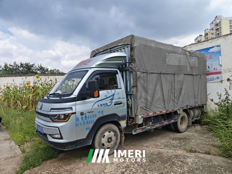 2024 SINOTRUK HOWO Light Duty Truck 140 hp 4X2 3.95 m