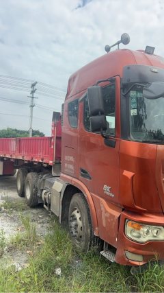 United Trucks U 480 hp 6X4 - фото 2