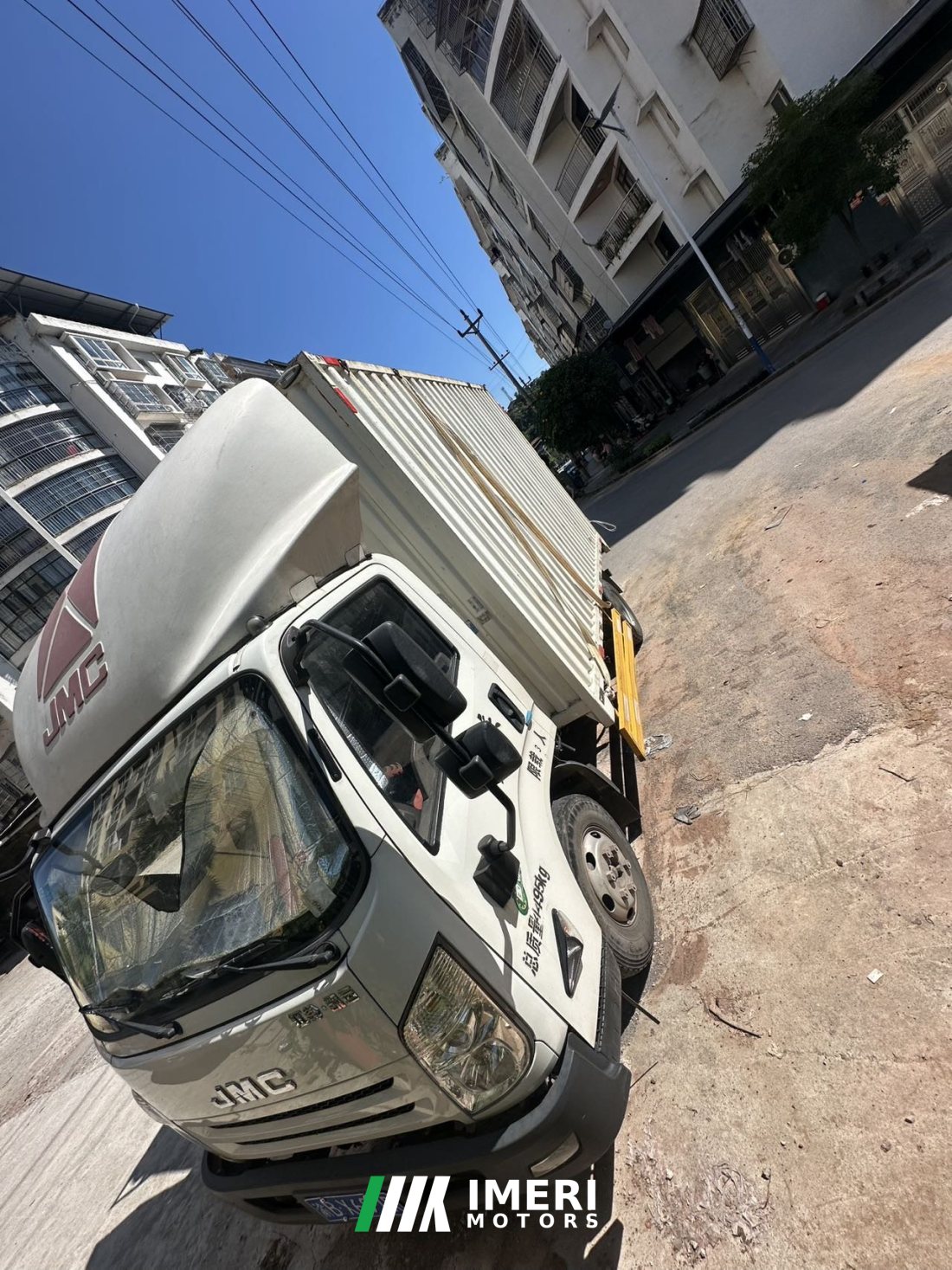 JMC + 152 hp 4X2 4.2 m - грузовик из Китая