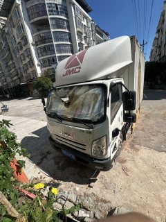 JMC + 152 hp 4X2 4.2 m - фото 3