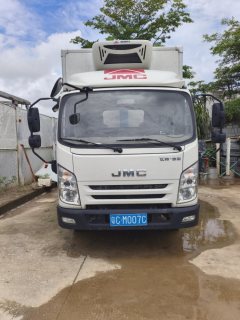 JMC 131 hp 4X2 4.2 m - фото 1