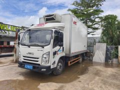 JMC 131 hp 4X2 4.2 m - фото 4