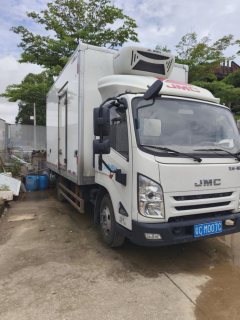 JMC 131 hp 4X2 4.2 m - фото 6