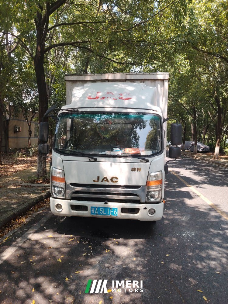JAC Shuailing Q6 141 hp 4X2 4.15 m - грузовик из Китая
