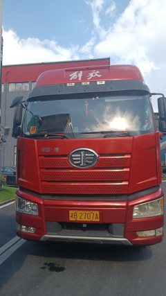 FAW Jiefang J6P 280 hp 6X2 9.5 m - фото 4