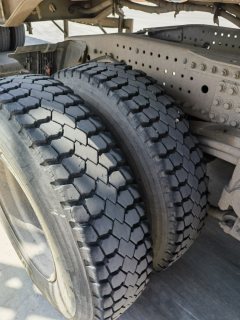 Foton Auman GTL 470 hp 6X4 - фото 6
