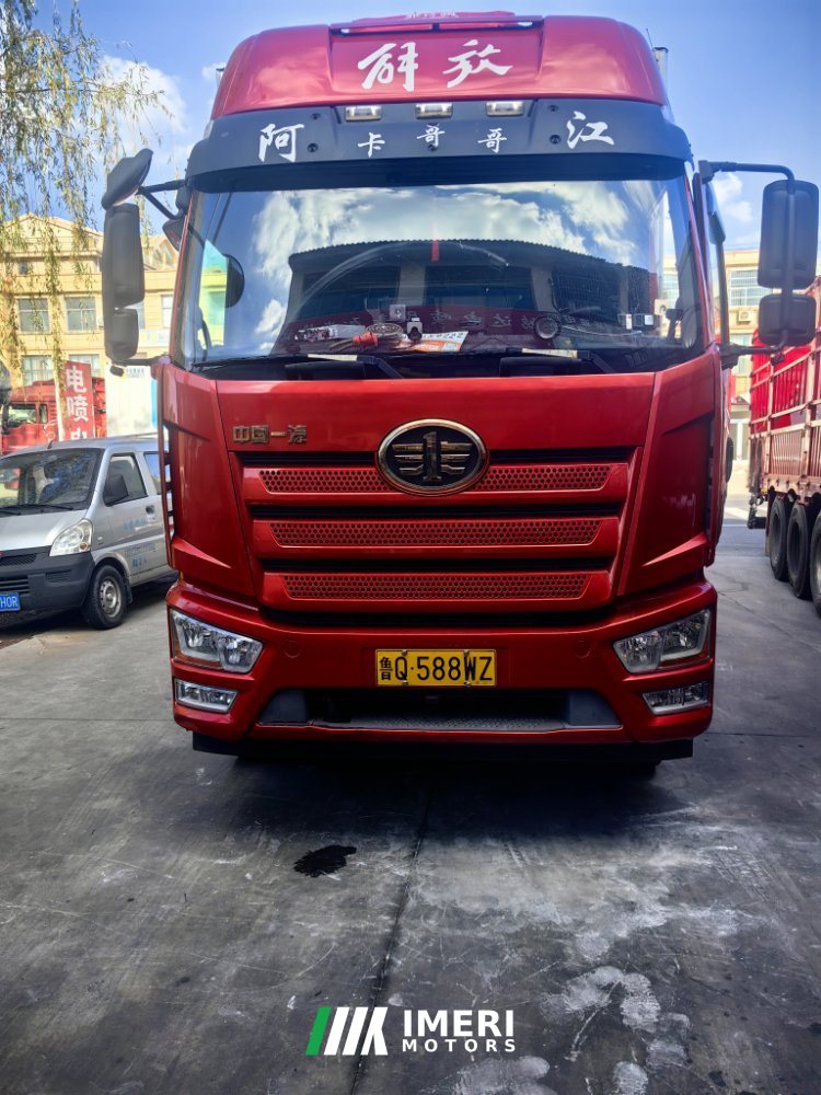 FAW Jiefang J6L 260 hp 4X2 6.8 m - грузовик из Китая