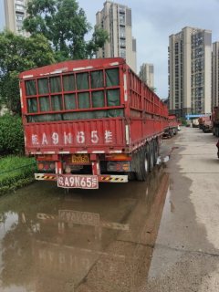 13 m x2.55 m 3 stake body semi-trailer - фото 1