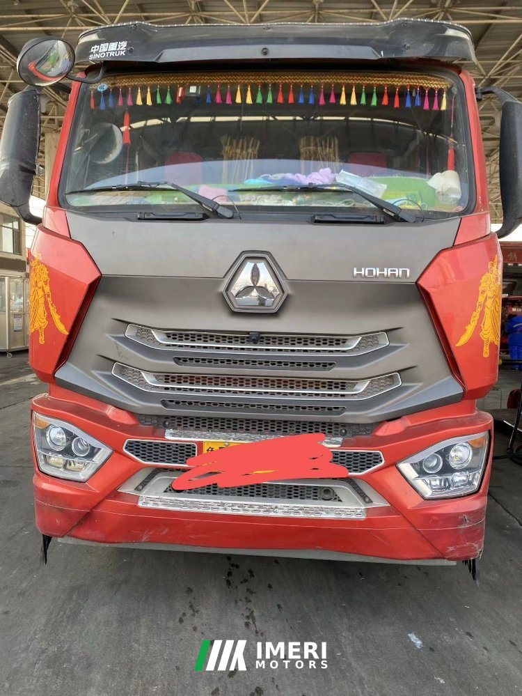 Sinotruk Hohan J5G 240 hp 4X2 6.75 m - грузовик из Китая