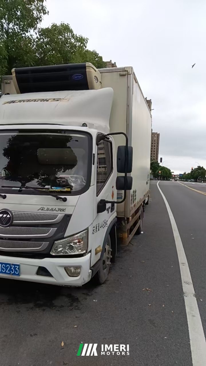 Foton Aumark 3 38 hp 4X2 4.2 m - грузовик из Китая