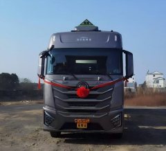 Foton Auman GTL Xingyi Edition 480 hp 6X4 - фото 2