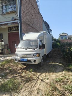 JAC X6 120 hp 4X2 3.8 m - фото 1
