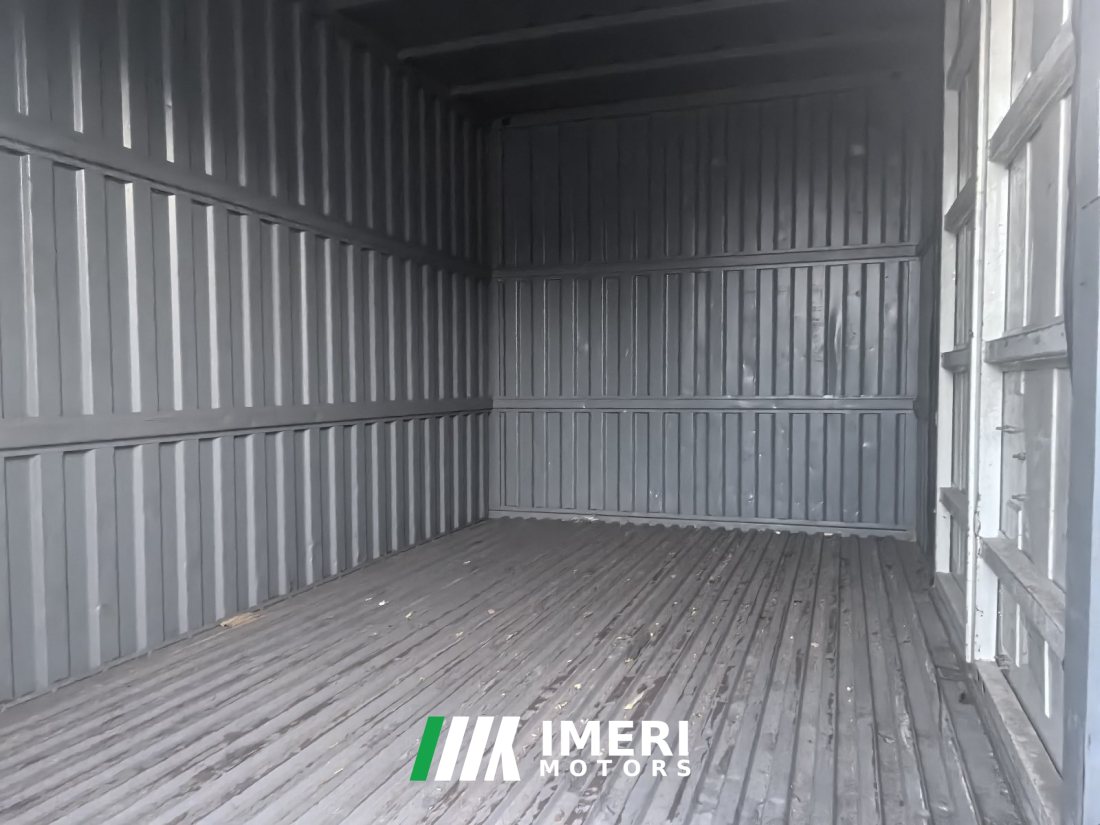 JMC 116 hp 4X2 4.02 m - грузовик из Китая