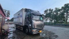 JAC Q9 220 hp 4X2 6.8 m - фото 2