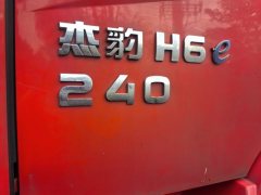 SAIC Hongyan 240 hp 4X2 6.6 m - фото 6