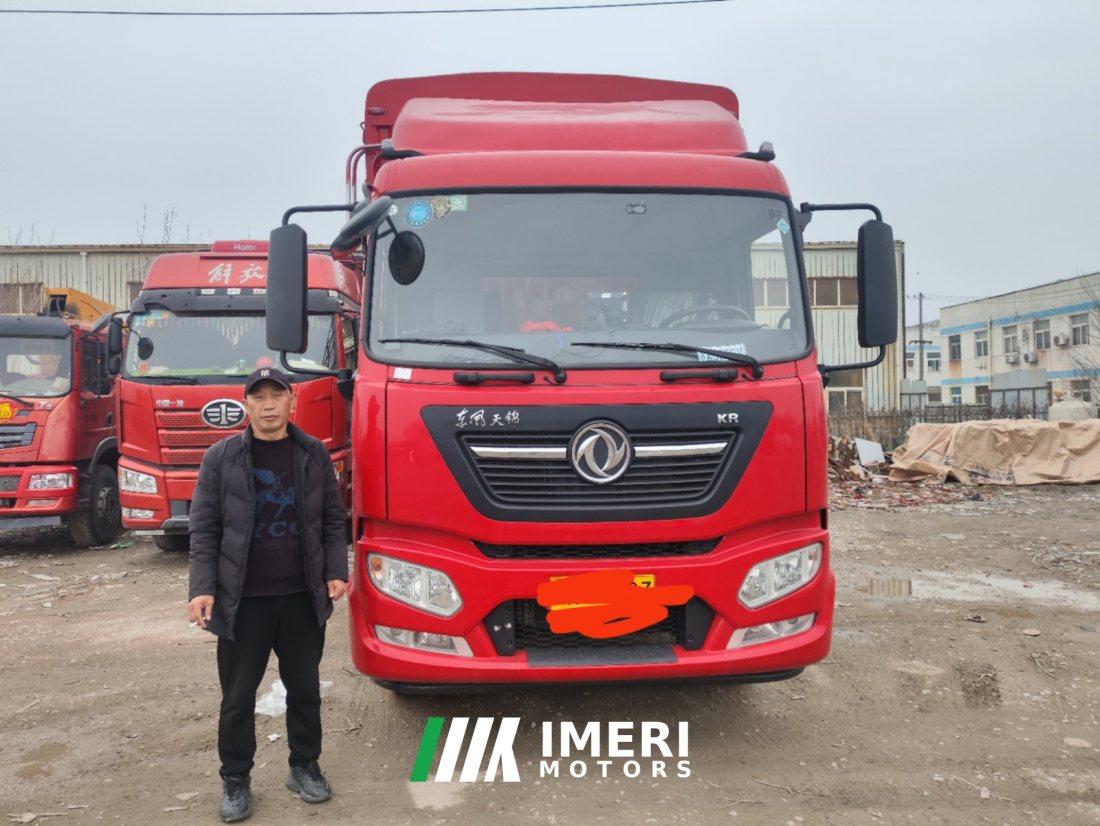 Dongfeng Tianjin KR 240 hp 4X2 6.8 m - грузовик из Китая