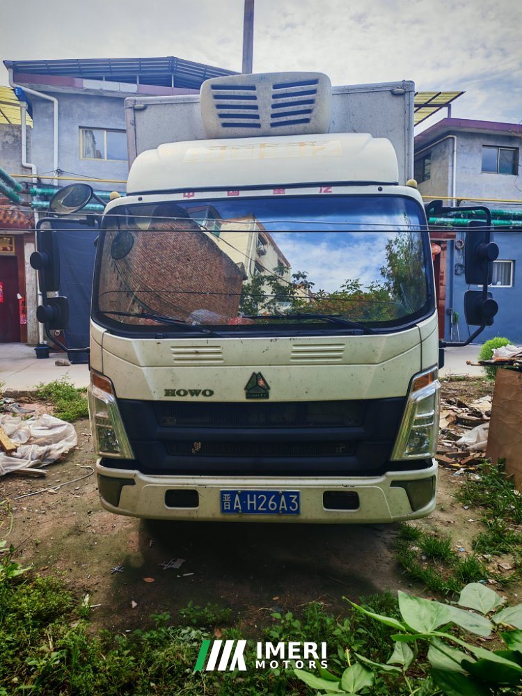 SINOTRUK HOWO Light Duty Truck Hanjiang 160 hp 4X2 4.2 m - грузовик из Китая