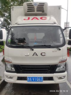 JAC Junling Shunling V6 600 hp 4X2 4.2 m - фото 5