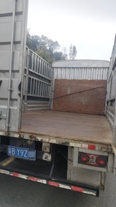 SINOTRUK HOWO Light Duty Truck PRO 180 hp 4X2 4.5 m - фото 5
