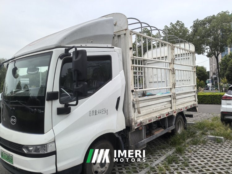 2024 BYD T5 4.03 m