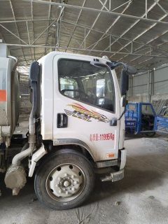 Chusheng FAW Jiefang light truck 180 hp 4X2 7 m - фото 2