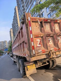 Sinotruk HOWO TX7 440 hp 8X4 6.8 m - фото 8