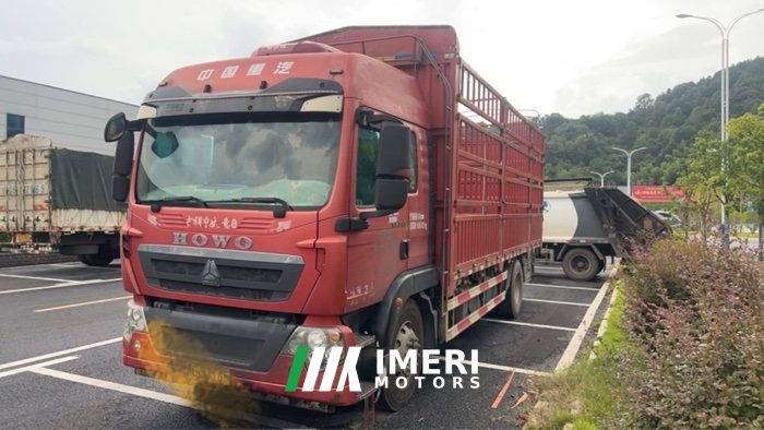 2020 Sinotruk HOWO TX7 240 hp 4X2 6.75 m