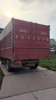 SINOTRUK HOWO Light Duty Truck Hanjiang 160 hp 4X2 4.15 m - фото 3
